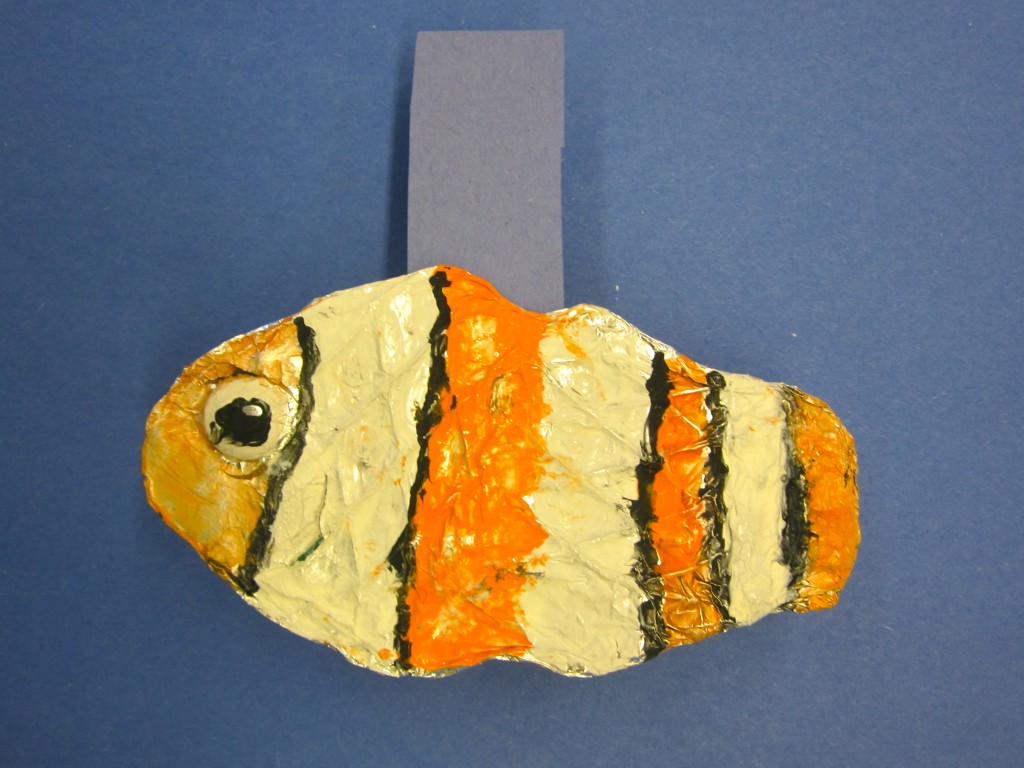 Grade 3/4: Tin Foil Fish | Art Here and There