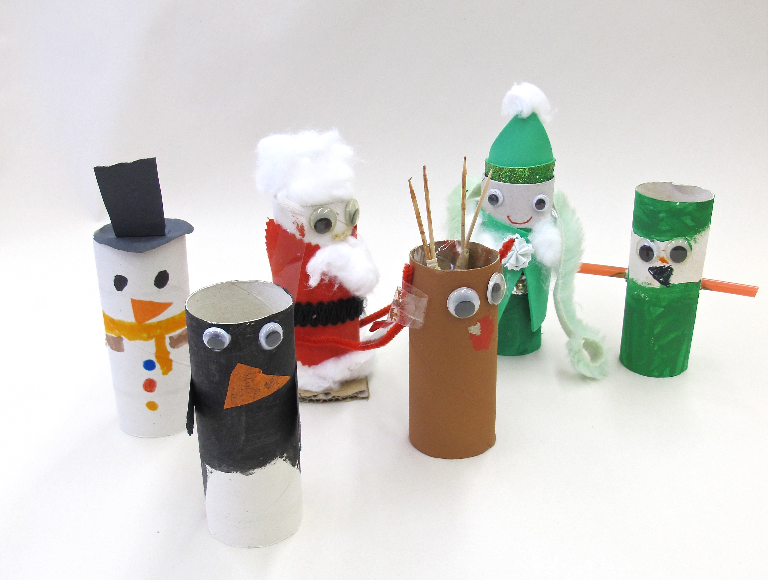 Grade 3/4: Christmas Tube Characters | Art Here and There